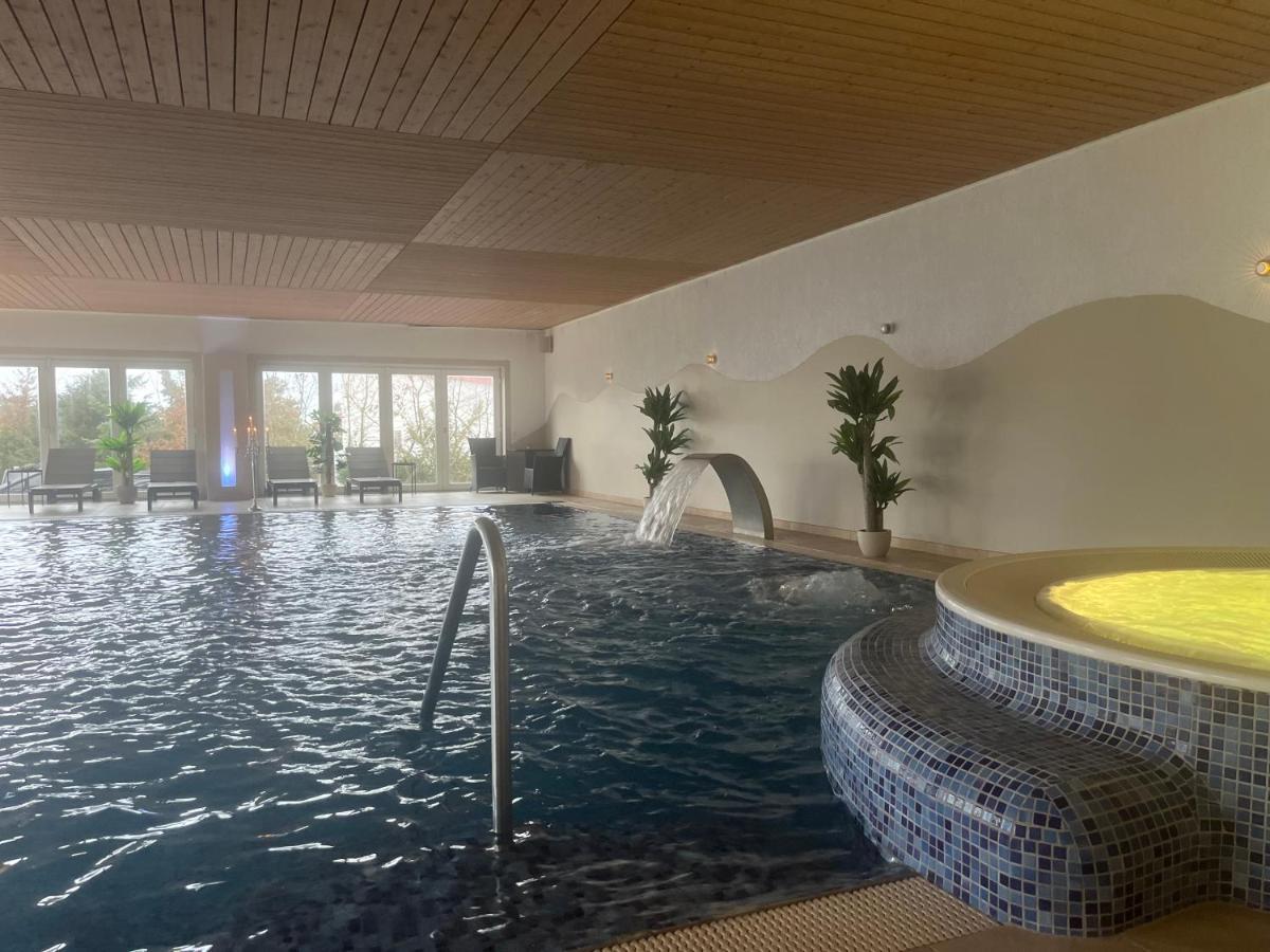 Froejel Resort & Spa ภายนอก รูปภาพ